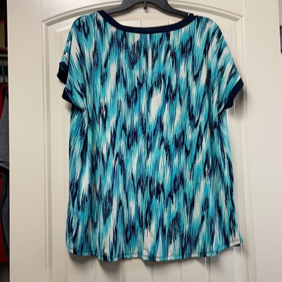 Enchant a Moment Top (new, never worn) - Picture 5 of 6